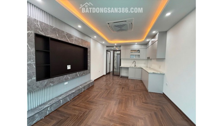 Bán nhà đẹp Hoa Lâm, Long Biên. Thang máy, Ô tô 45m2, 5 tầng Dưới 9.8 tỷ